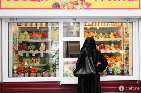 Требуется продавец в киоск картинка. Сибхолод мороженое магнитогорск. Налог на ларек воронеж. Продавец в ларьке. Русский аппетит поворино.