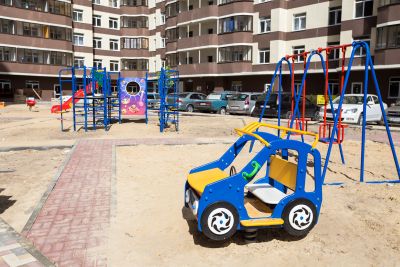 Детская площадка у дома Авиатор