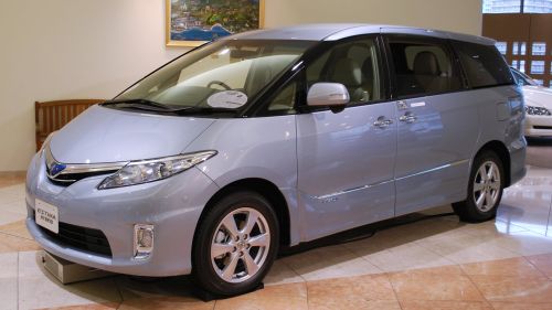 Toyota Estima