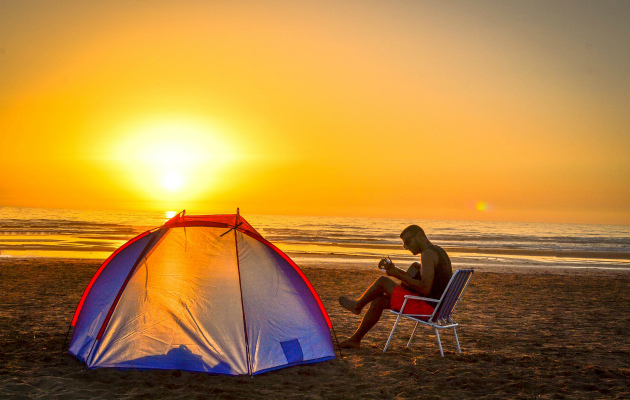 Кемпинг на берегу моря