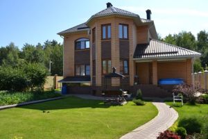 Коттедж в жилом массиве Задонье