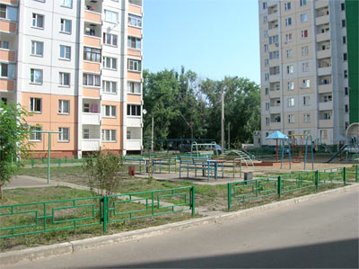 Двор на ул. Ростовская, 58
