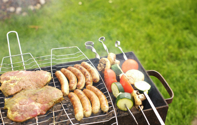 Используйте не только шампуры, но и решетку