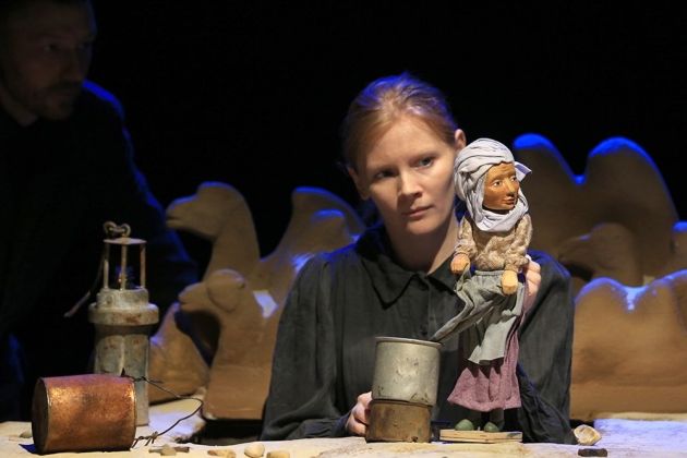 «И дольше века длится день»