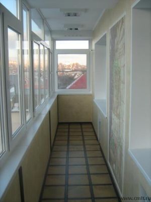 Линолеум на полу балкона