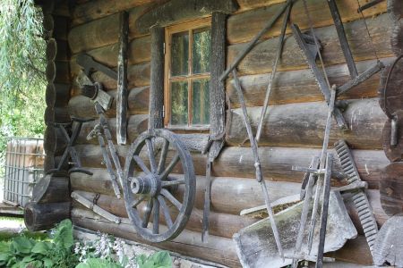 Как продать дачу осенью