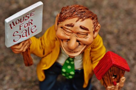 Продажа залоговой квартира - как правило, вынужденная мера